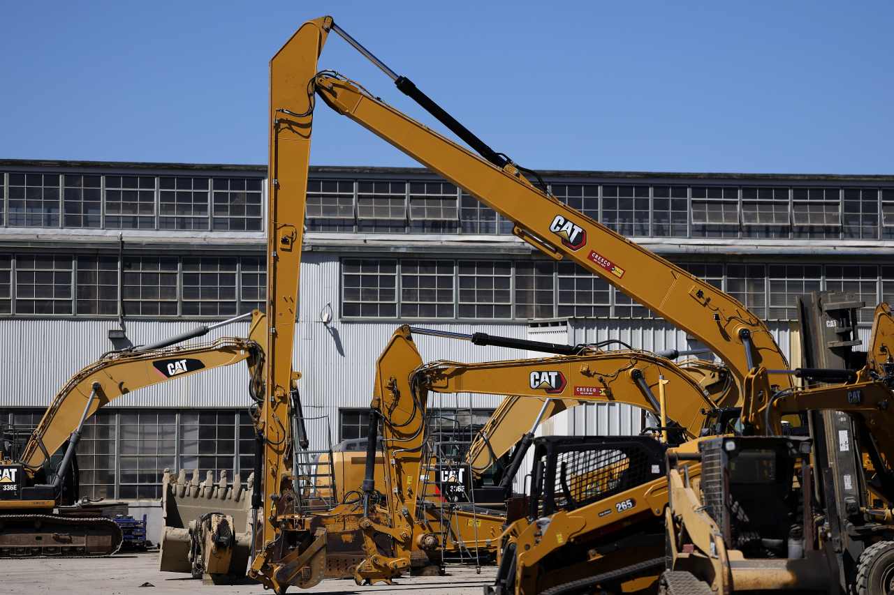 Caterpillar Stock Has Outperformed the S&P 500. Its Rally May Only Be Getting Started.